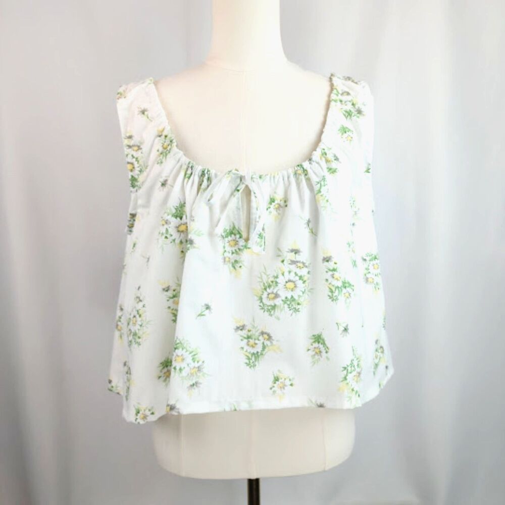 Handmade Women's Cottagecore Floral Crop Top Size L / XL